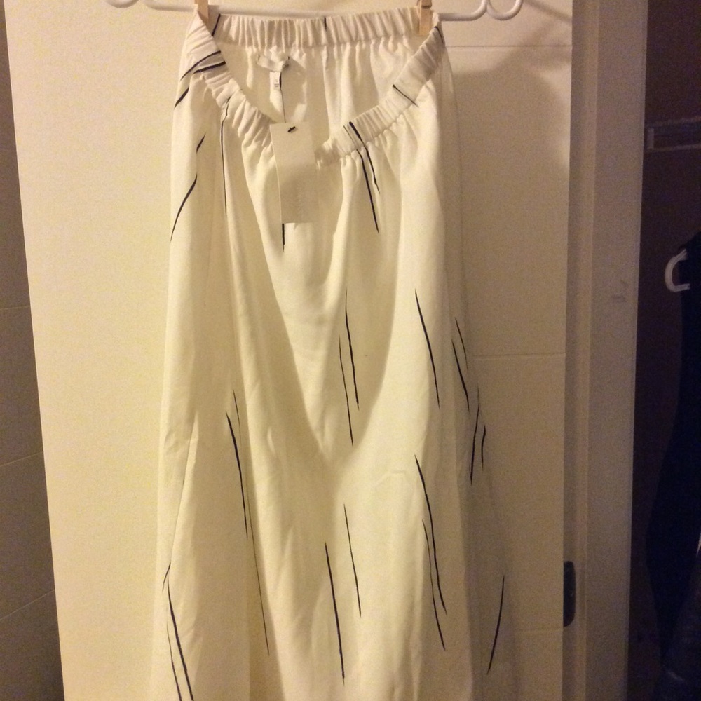 Brand new Oak & Fort long skirt